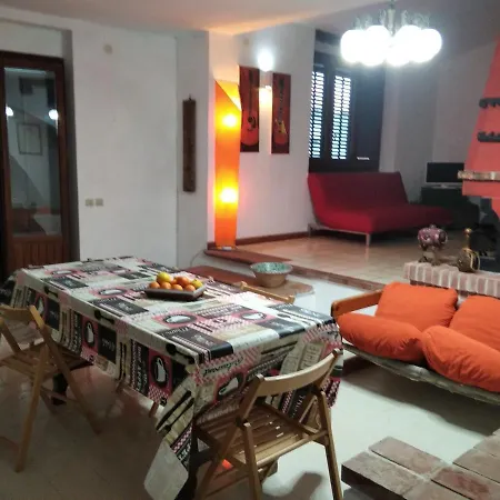 Tatil Evi Casale Guidaloca *